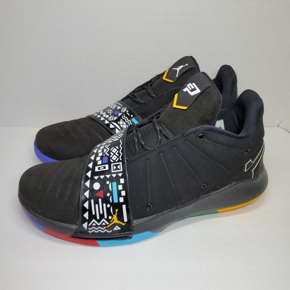 SOLD!!! Jordan CP3 XI Martins 90 TV Show Tribute